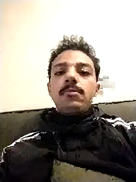 Snapshot of bontoo5 chatting on 11/20/25, 07:46 bontoo5 online show from 11/20/25, 07:46
