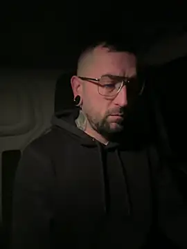 Snapshot of _Haptic_ chatting on 12/06/24, 03:30 Haptic online show from 12/06/24, 03:30