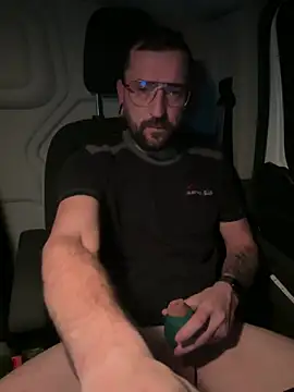 Snapshot of _Haptic_ chatting on 12/19/24, 08:13 Haptic online show from 12/19/24, 08:13