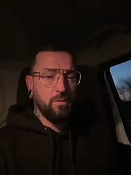 Snapshot of _Haptic_ chatting on 01/20/25, 06:21 Haptic online show from 01/20/25, 06:21