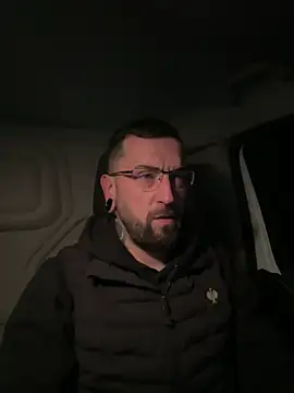 Snapshot of _Haptic_ chatting on 03/17/25, 04:08 Haptic online show from 03/17/25, 04:08