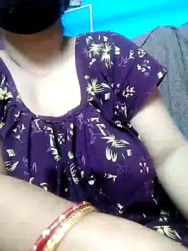 BERRY 00 online show from 02/01/25, 01:23