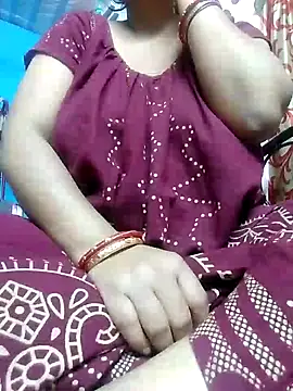 BERRY 00 online show from 02/06/25, 06:24