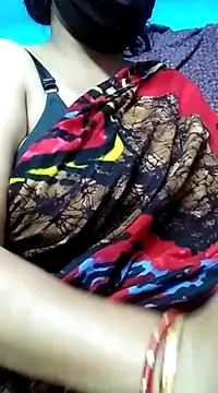 BERRY 00 online show from 02/15/25, 05:17