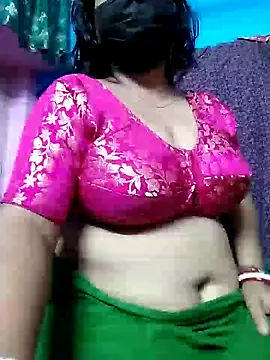 BERRY 00 online show from 02/24/25, 06:04