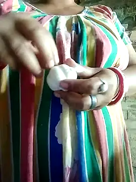 BERRY 00 online show from 03/02/25, 06:27