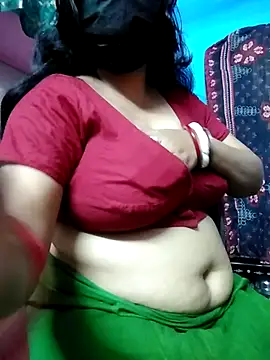 BERRY 00 online show from 03/06/25, 09:47