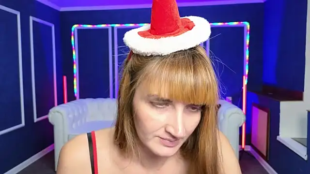 Snapshot of Nika_Kitten chatting on 12/29/24, 08:55 Nika Kitten online show from 12/29/24, 08:55