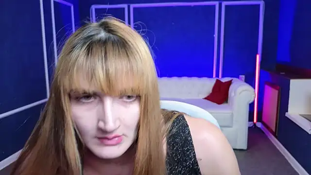 Snapshot of Nika_Kitten chatting on 01/13/25, 08:48 Nika Kitten online show from 01/13/25, 08:48