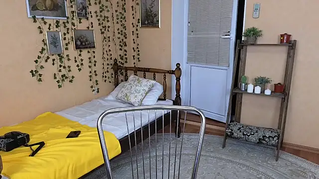 Snapshot of Nika_Kitten chatting on 01/15/25, 02:24 Nika Kitten online show from 01/15/25, 02:24