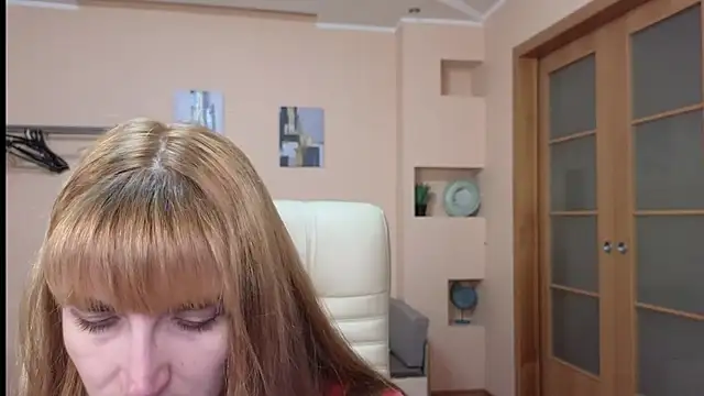 Snapshot of Nika_Kitten chatting on 01/22/25, 02:24 Nika Kitten online show from 01/22/25, 02:24