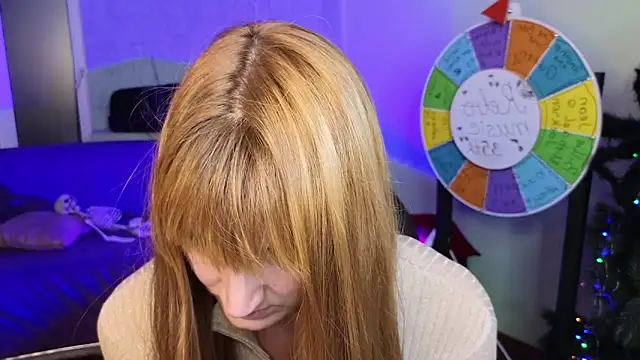 Snapshot of Nika_Kitten chatting on 02/05/25, 05:20 Nika Kitten online show from 02/05/25, 05:20