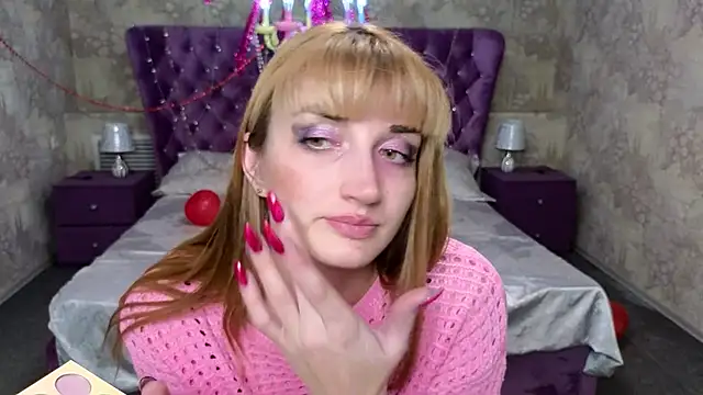 Snapshot of Nika_Kitten chatting on 02/17/25, 08:47 Nika Kitten online show from 02/17/25, 08:47