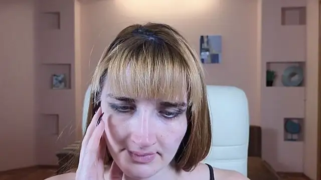 Snapshot of Nika_Kitten chatting on 02/18/25, 05:21 Nika Kitten online show from 02/18/25, 05:21