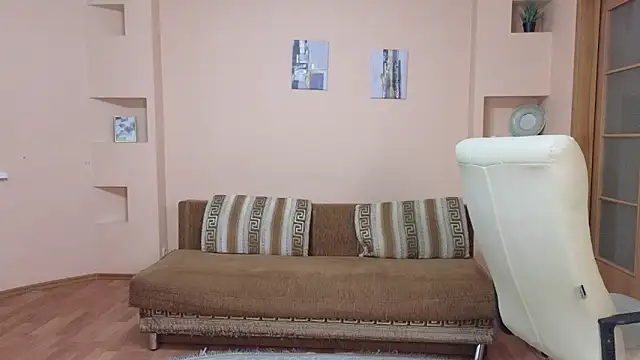 Snapshot of Nika_Kitten chatting on 02/27/25, 06:09 Nika Kitten online show from 02/27/25, 06:09