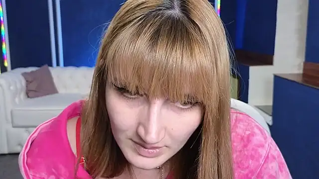 Snapshot of Nika_Kitten chatting on 03/03/25, 09:48 Nika Kitten online show from 03/03/25, 09:48