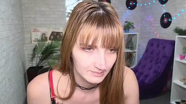 Snapshot of Nika_Kitten chatting on 03/06/25, 09:09 Nika Kitten online show from 03/06/25, 09:09