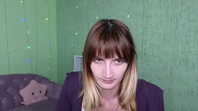 Snapshot of Nika_Kitten chatting on 05/04/26, 11:06 Nika Kitten online show from 05/04/26, 11:06