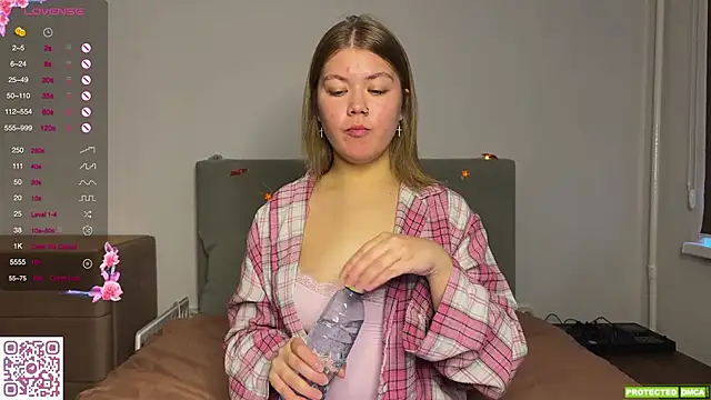 Snapshot of jettamona chatting on 11/13/25, 04:22 jettamona online show from 11/13/25, 04:22