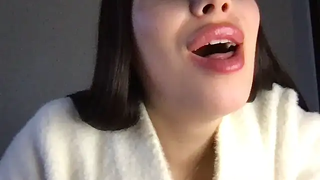 Snapshot of MoonriseGoddess chatting on 03/24/26, 02:22 MoonriseGoddess online show from 03/24/26, 02:22