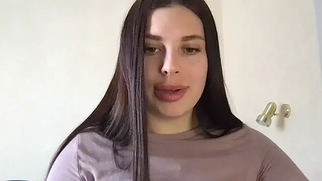 Snapshot of MoonriseGoddess chatting on 03/27/26, 09:42 MoonriseGoddess online show from 03/27/26, 09:42