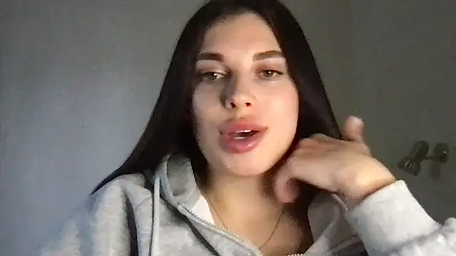 Snapshot of MoonriseGoddess chatting on 04/23/26, 03:14 MoonriseGoddess online show from 04/23/26, 03:14