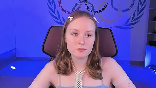 Snapshot of VivienLeeigh chatting on 12/11/24, 05:15 VivienLeeigh online show from 12/11/24, 05:15