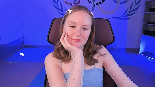 Snapshot of VivienLeeigh chatting on 12/11/24, 08:18 VivienLeeigh online show from 12/11/24, 08:18