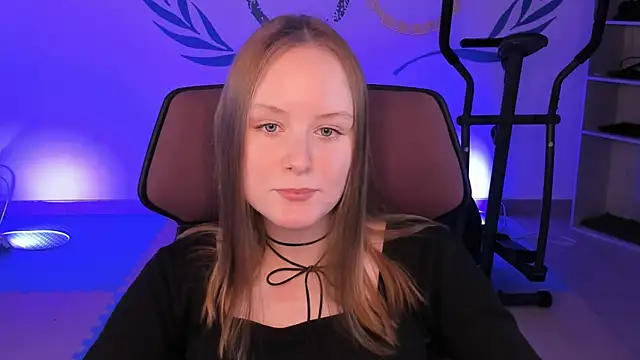 Snapshot of VivienLeeigh chatting on 12/14/24, 04:09 VivienLeeigh online show from 12/14/24, 04:09