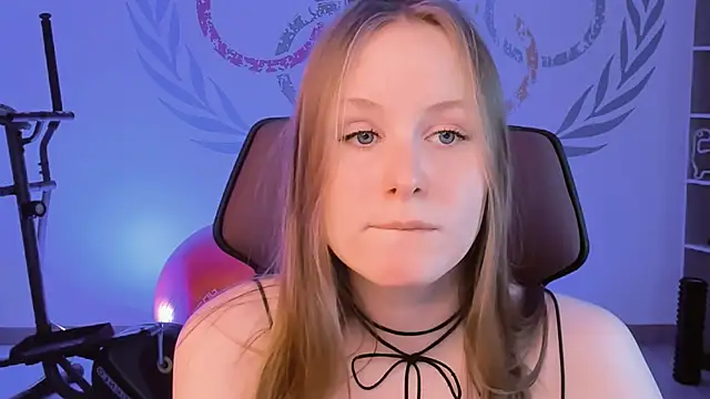 Snapshot of VivienLeeigh chatting on 01/29/25, 01:07 VivienLeeigh online show from 01/29/25, 01:07