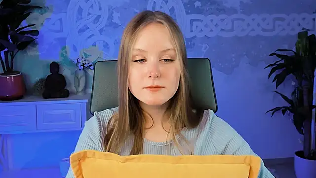 Snapshot of VivienLeeigh chatting on 03/01/25, 03:16 VivienLeeigh online show from 03/01/25, 03:16