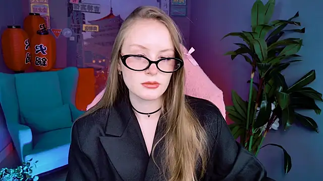 Snapshot of VivienLeeigh chatting on 02/06/26, 05:45 VivienLeeigh online show from 02/06/26, 05:45