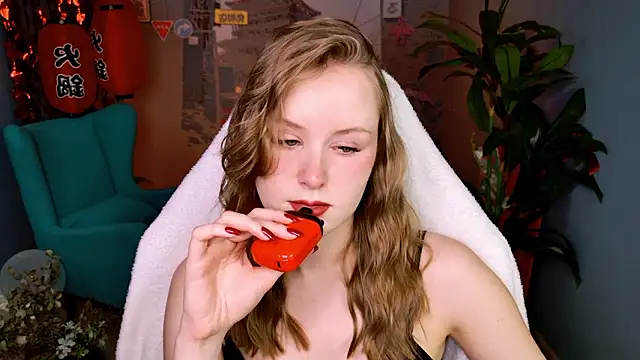 Snapshot of VivienLeeigh chatting on 03/02/26, 05:08 VivienLeeigh online show from 03/02/26, 05:08