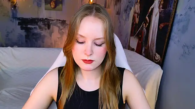 VivienLeeigh online show from 03/28/26, 05:18