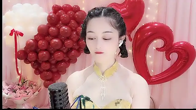 Tian-xin-999 online show from 02/14/26, 03:09