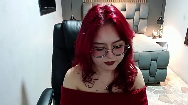 crimson tati  online show from 12/31/24, 12:21