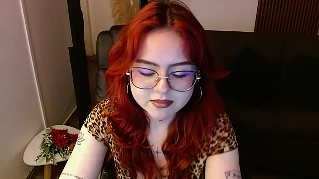 crimson tati  online show from 02/16/25, 08:21