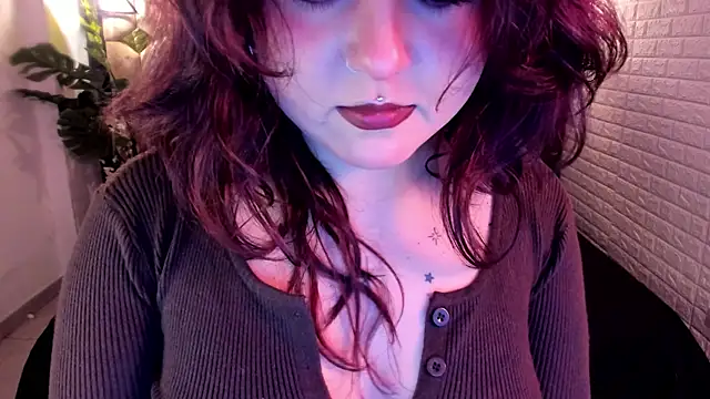 crimson tati  online show from 05/10/26, 05:01