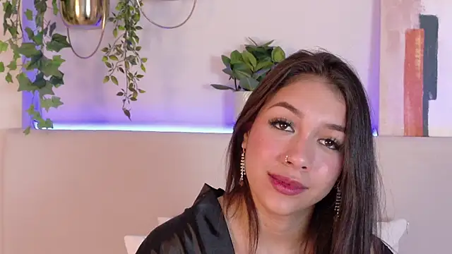 MiaOconner online show from 01/20/25, 05:48