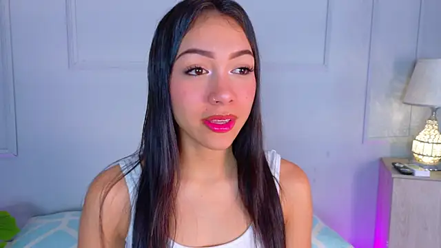 MiaOconner online show from 09/24/25, 08:34