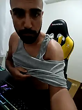 Snapshot of SertSikici022 chatting on 12/03/24, 12:46 SertSikici022 online show from 12/03/24, 12:46