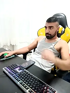 Snapshot of SertSikici022 chatting on 12/03/24, 08:28 SertSikici022 online show from 12/03/24, 08:28