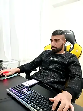 Snapshot of SertSikici022 chatting on 12/05/24, 07:49 SertSikici022 online show from 12/05/24, 07:49