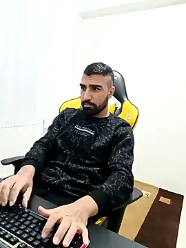 Snapshot of SertSikici022 chatting on 12/05/24, 10:56 SertSikici022 online show from 12/05/24, 10:56