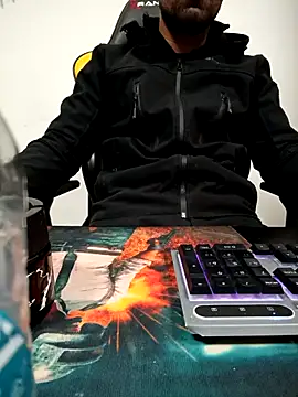 Snapshot of SertSikici022 chatting on 03/11/26, 08:04 SertSikici022 online show from 03/11/26, 08:04