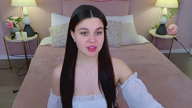 RihannaRose online show from 02/26/25, 04:14