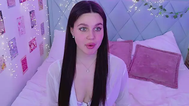 RihannaRose online show from 03/16/25, 11:57