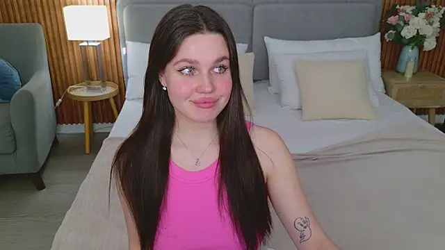 RihannaRose online show from 03/22/25, 09:31