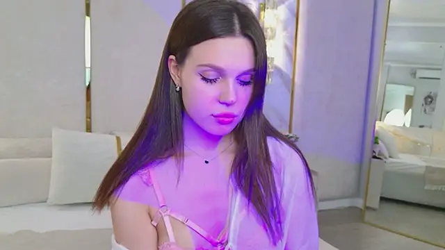 RihannaRose online show from 04/02/26, 05:10