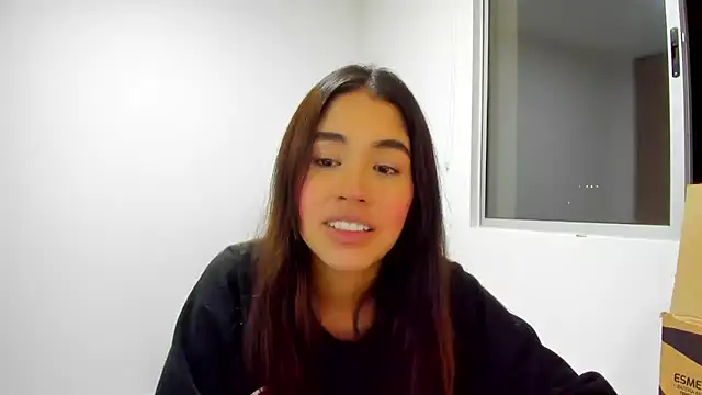 Snapshot of AriaMontgomery chatting on 03/01/25, 02:37 AriaMontgomery online show from 03/01/25, 02:37